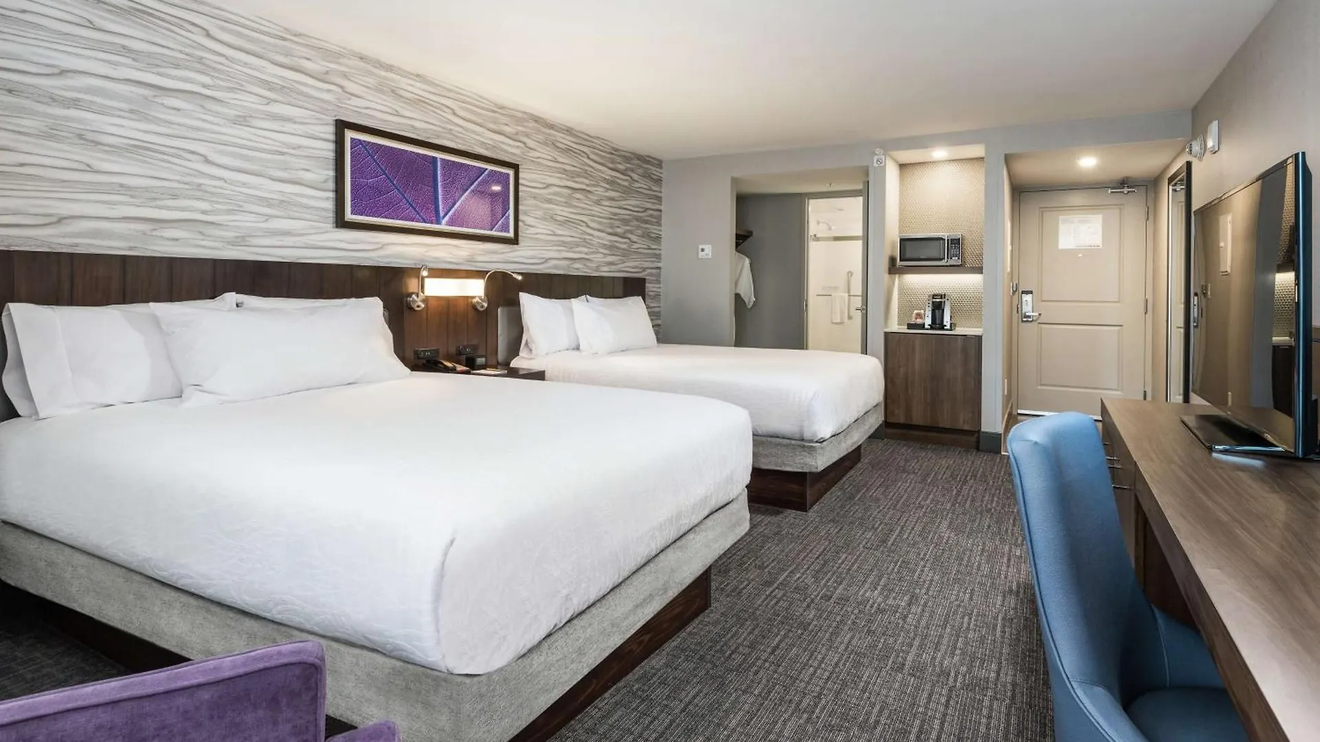 Hilton Garden Inn Ottawa Downtown Hotel