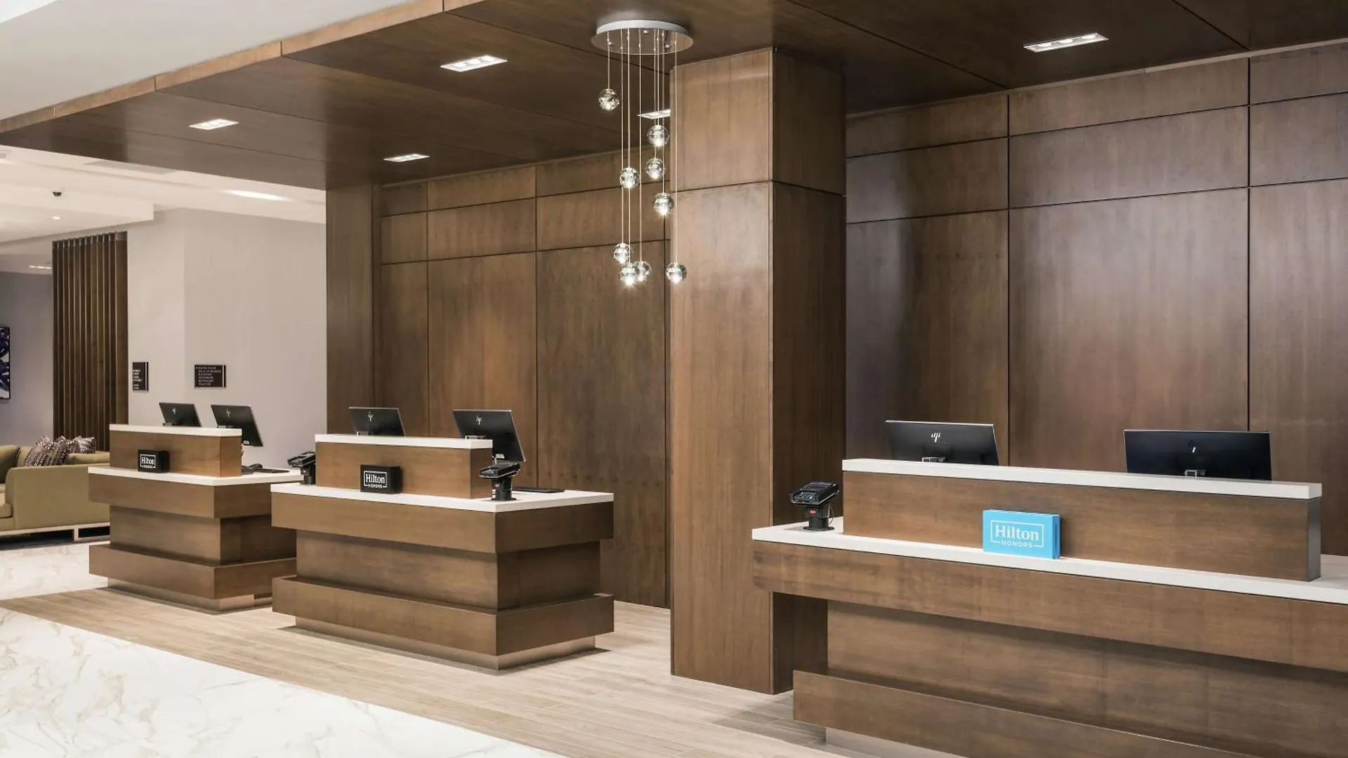 Hilton Garden Inn Ottawa Downtown 3*,